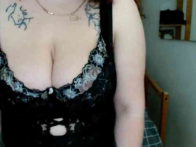 Leilabeayte24 webcam