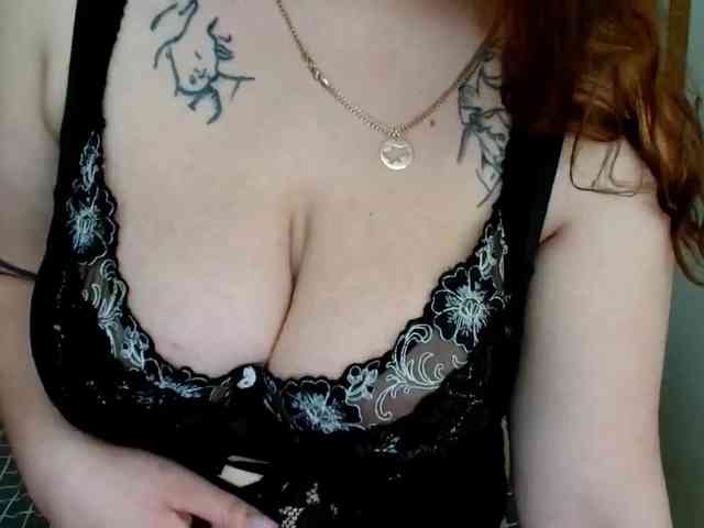 Leilabeayte24 webcam