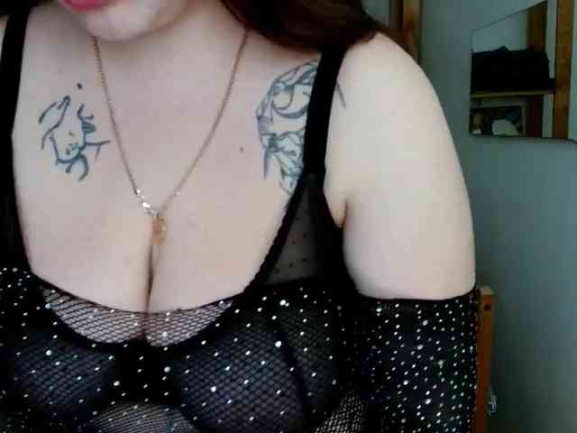 Leilabeayte24 webcam