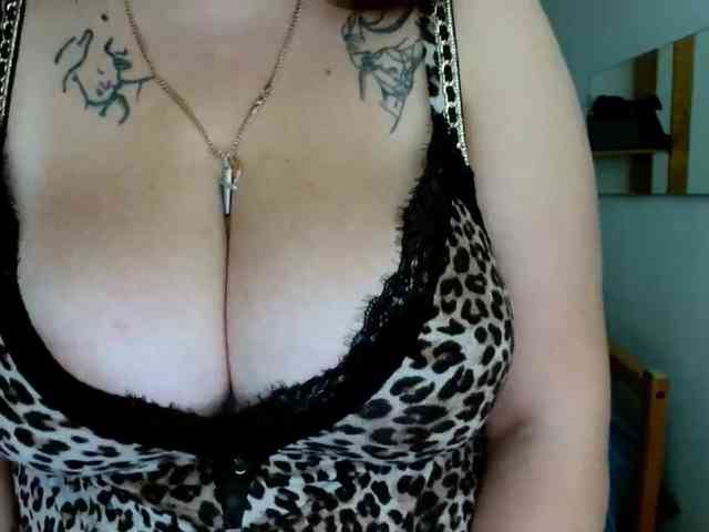 Leilabeayte24 webcam