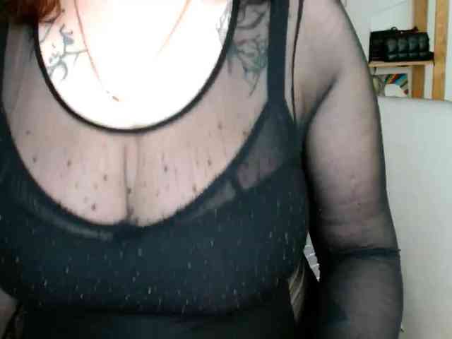 Leilabeayte24 webcam