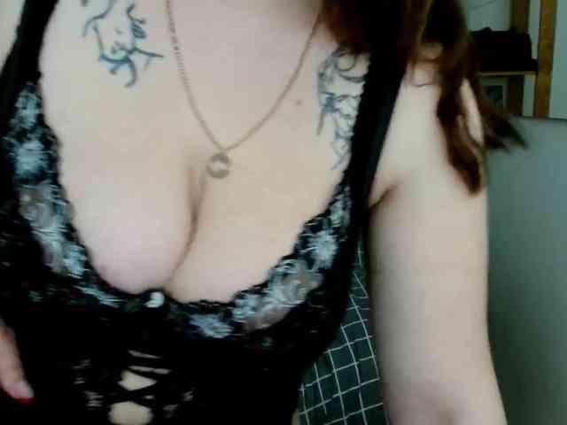 Leilabeayte24 webcam