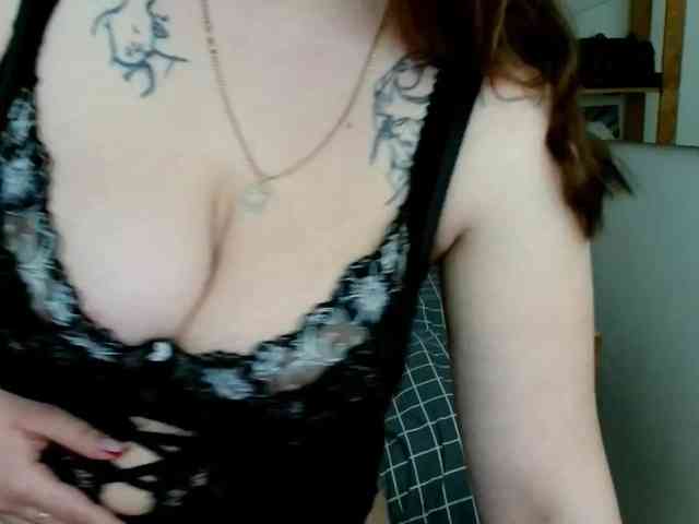 Leilabeayte24 webcam