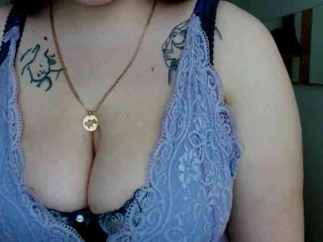 Leilabeayte24 webcam