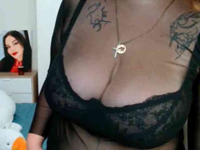 Leilabeayte24 webcam