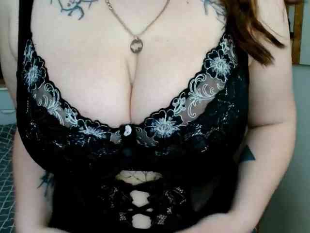 Leilabeayte24 webcam