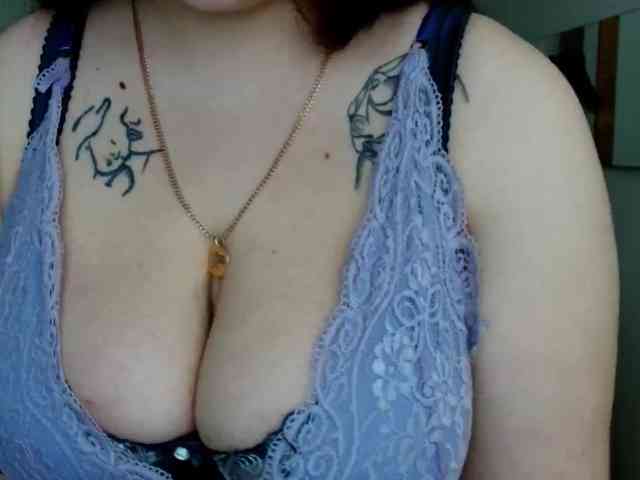 Leilabeayte24 webcam