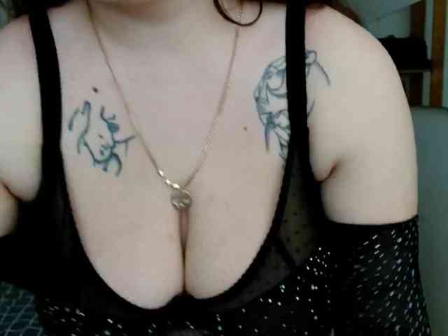 Leilabeayte24 webcam