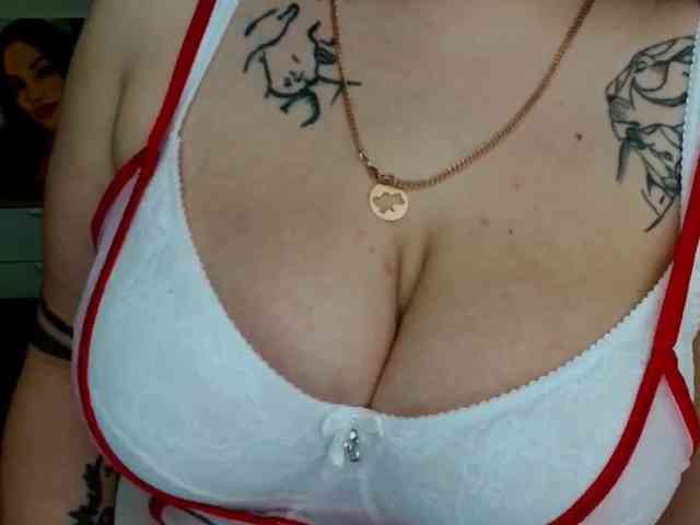 Leilabeayte24 webcam