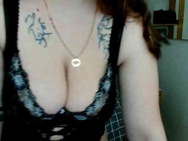 Leilabeayte24 webcam