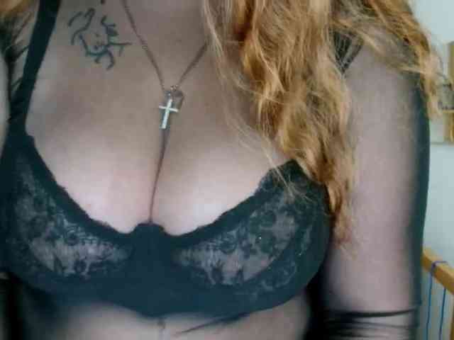 Leilabeayte24 webcam