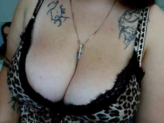 Leilabeayte24 webcam