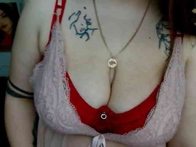 Leilabeayte24 webcam