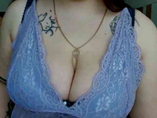 Leilabeayte24 webcam