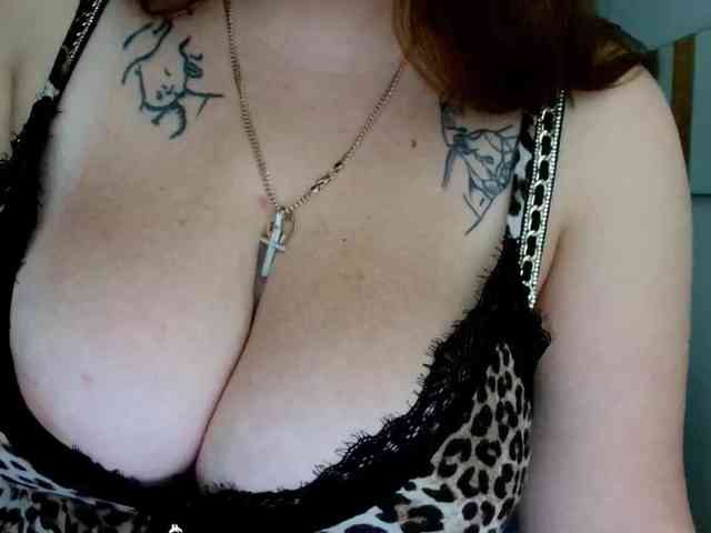 Leilabeayte24 webcam