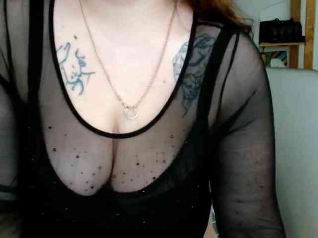 Leilabeayte24 webcam