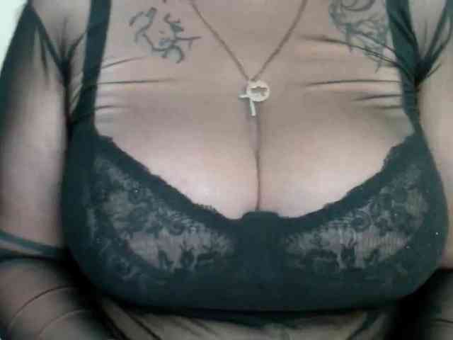 Leilabeayte24 webcam