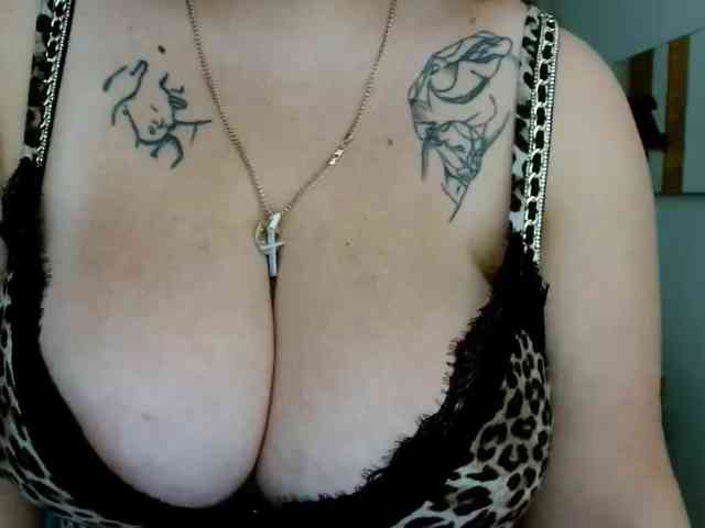 Leilabeayte24 webcam