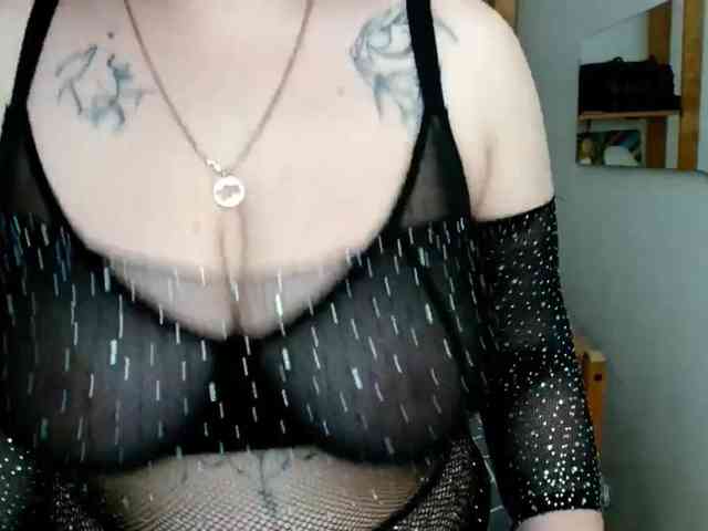 Leilabeayte24 webcam