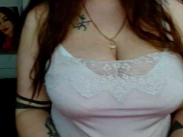 Leilabeayte24 webcam