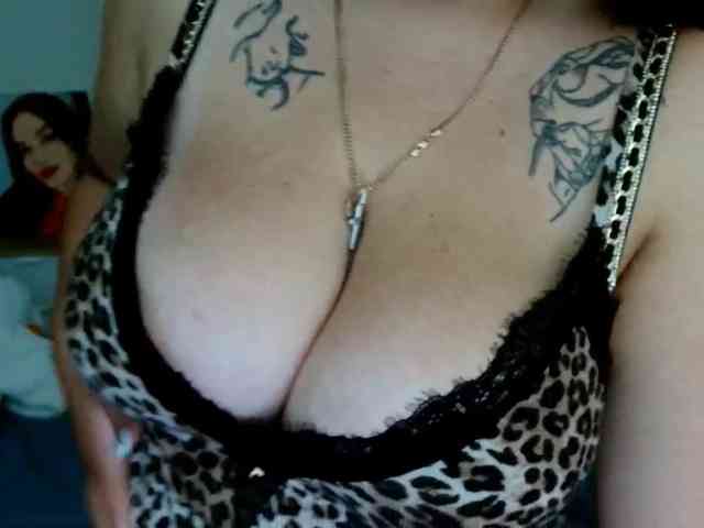 Leilabeayte24 webcam