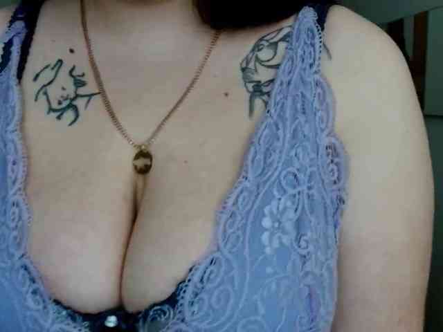 Leilabeayte24 webcam