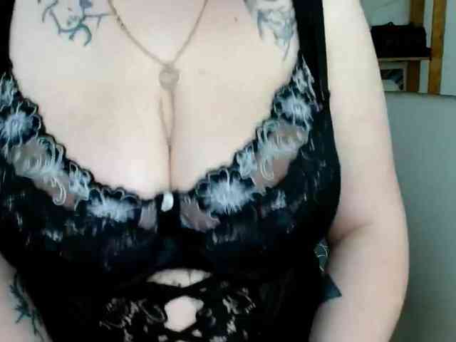 Leilabeayte24 webcam