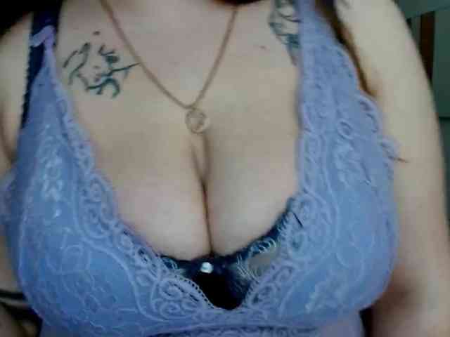 Leilabeayte24 webcam