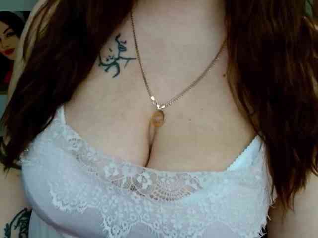 Leilabeayte24 webcam