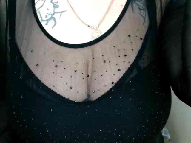 Leilabeayte24 webcam