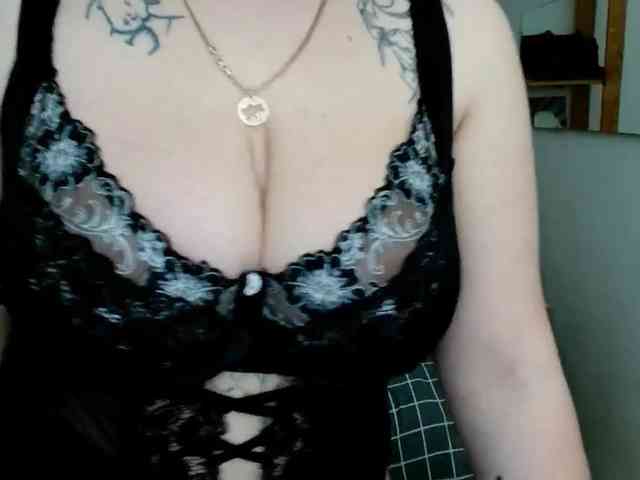 Leilabeayte24 webcam