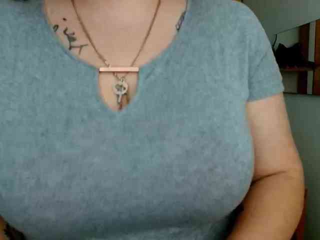 Leilabeayte24 webcam