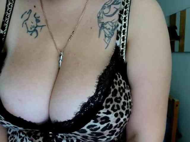 Leilabeayte24 webcam