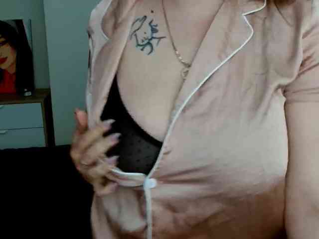 Leilabeayte24 webcam