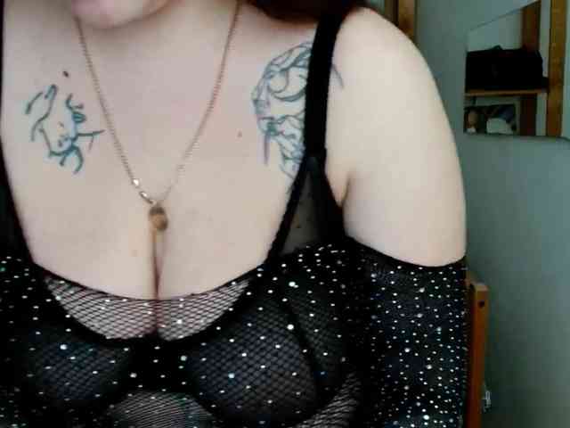 Leilabeayte24 webcam