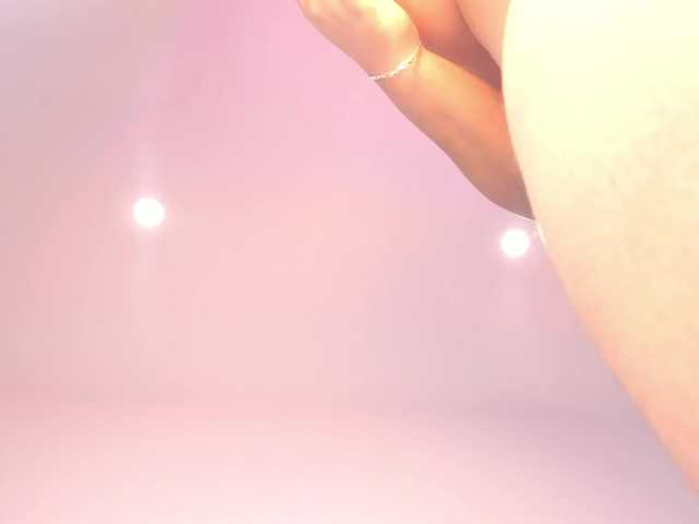 ElsieMorriss's BongaCams show and profile