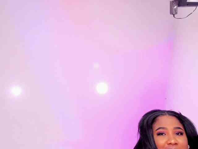 ElsieMorriss Live Webcam on BongaCams