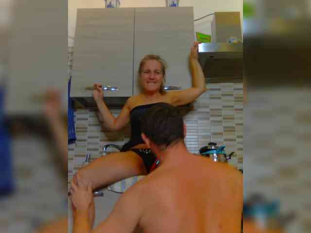 DarkAngel22-WhiteDevil69 webcam