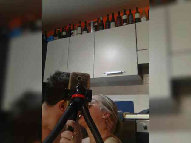 DarkAngel22-WhiteDevil69 webcam