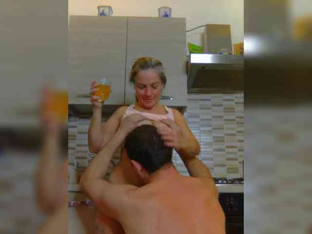 DarkAngel22-WhiteDevil69 webcam