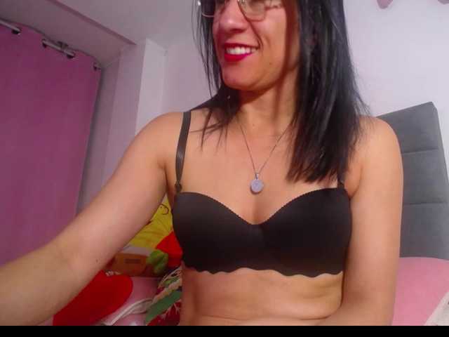 RubyErotic's BongaCams show and profile