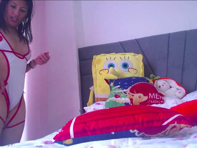 RubyErotic's BongaCams show and profile