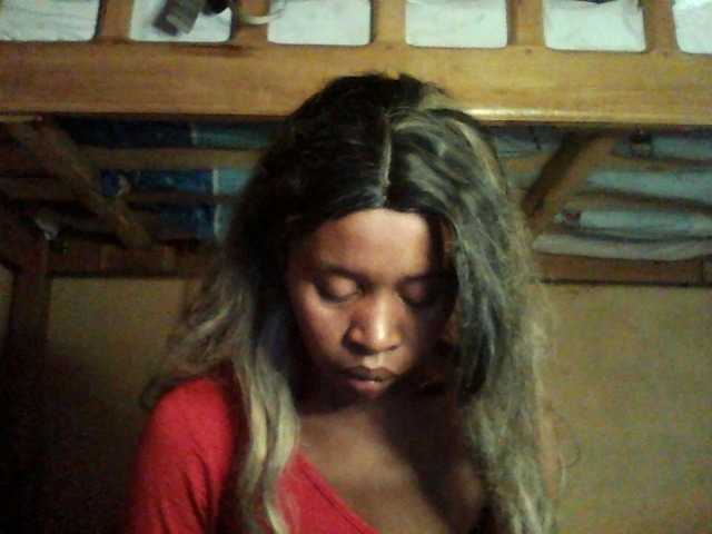 KarlaLuv's BongaCams show and profile