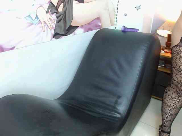 madeleinhot303av webcam