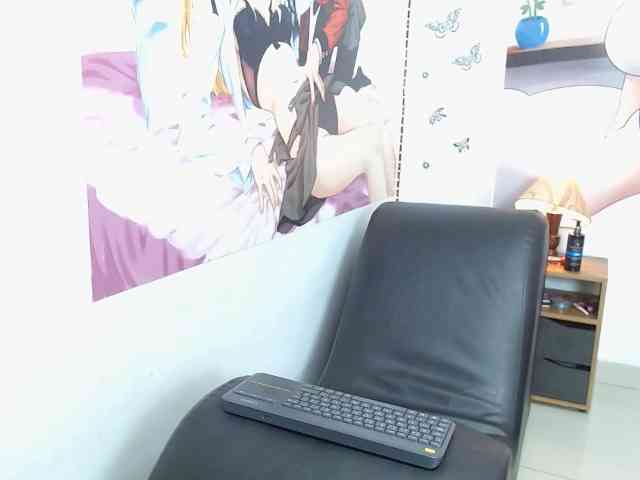 madeleinhot303av webcam