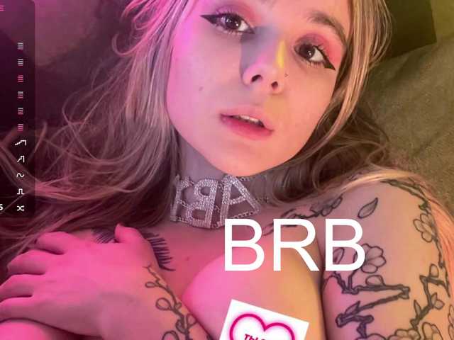 Alicee-teasee's BongaCams show and profile