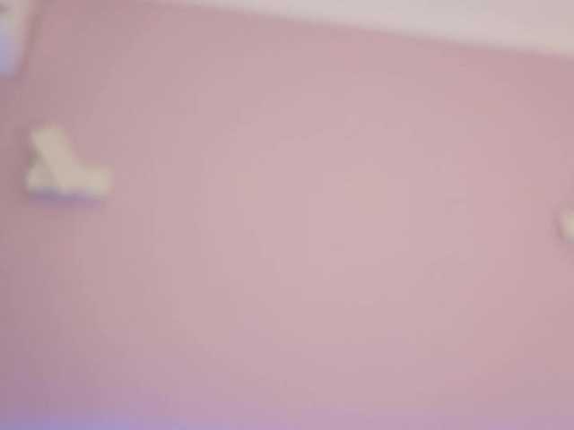 Alicee-teasee's BongaCams show and profile