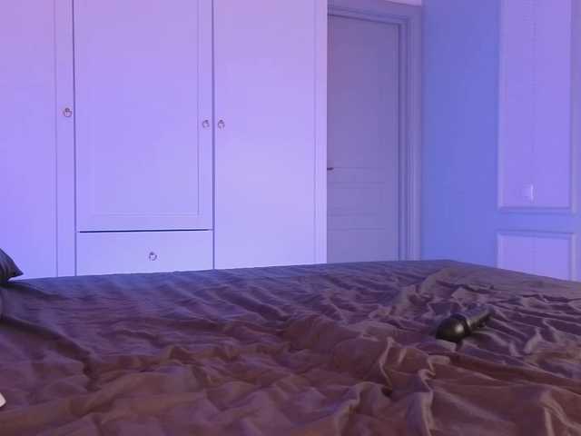 Alicee-teasee's BongaCams show and profile