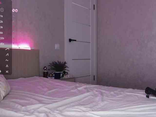 Alicee-teasee Alicee-teasee