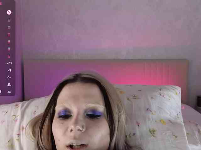 Alicee-teasee Alicee-teasee